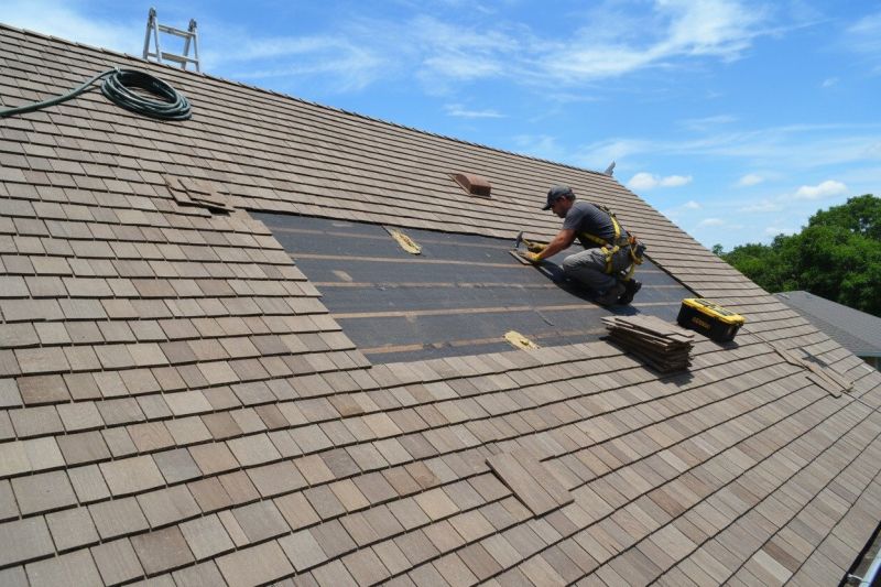 Wood Shake Roof Repair in Terryville, CT